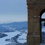Pozzuolo Gospodarstwo agroturystyczne *